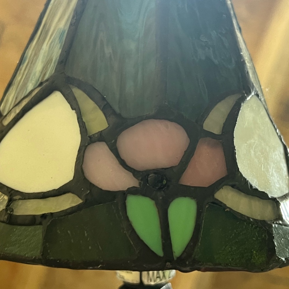 Handcrafted Stained Glass Table Lamp in Green & Pink - Picture 5 of 15